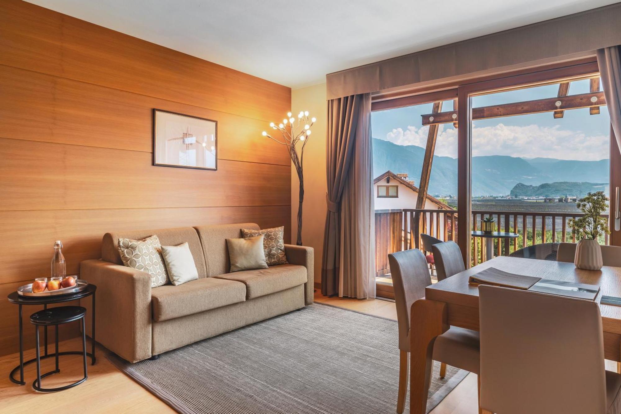 Art & Design Hotel Napura Terlano Oda fotoğraf